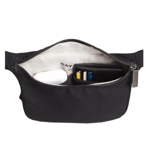 Day Owl Crossbody Sling Waist Pack Black Adjustable NEW - Picture 2 of 16